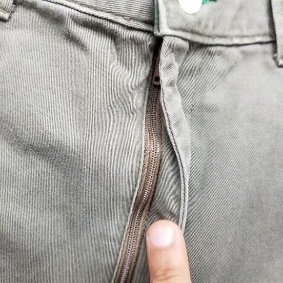 Tommy Hilfiger Pants Mens 32x31 Beige Khakis Pockets Casual Cotton - Picture 9 of 11